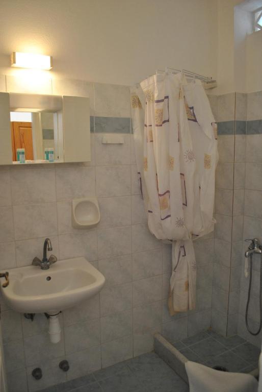 Atlantida Hotel Koufonisia Oda fotoğraf